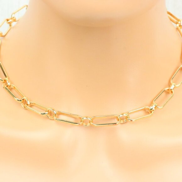 "Minimalist & Elegant Necklace Chain – Perfect for Women & Girls | UNVRC1570 - Picture 9 of 10